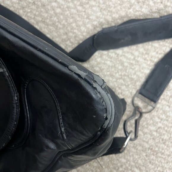 Lululemon black weekender gym tote bag - Picture 8 of 13